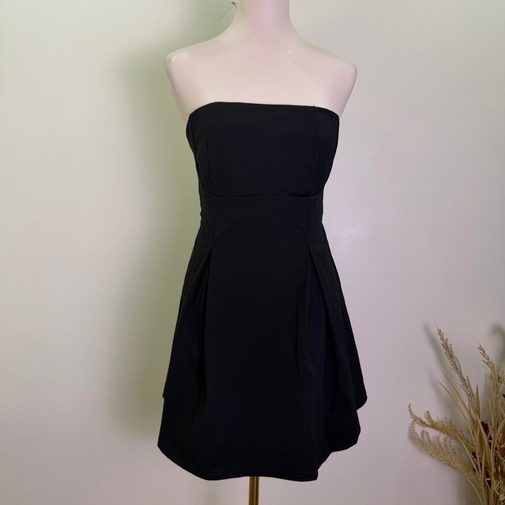 Black Strapless Tie Back Pleated Fit & Flare Mini Dress - Size L